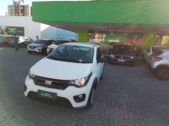 FIAT MOBI 1.0 EVO FLEX LIKE. MANUAL FIAT MOBI 1.0 EVO FLEX LIKE. MANUAL